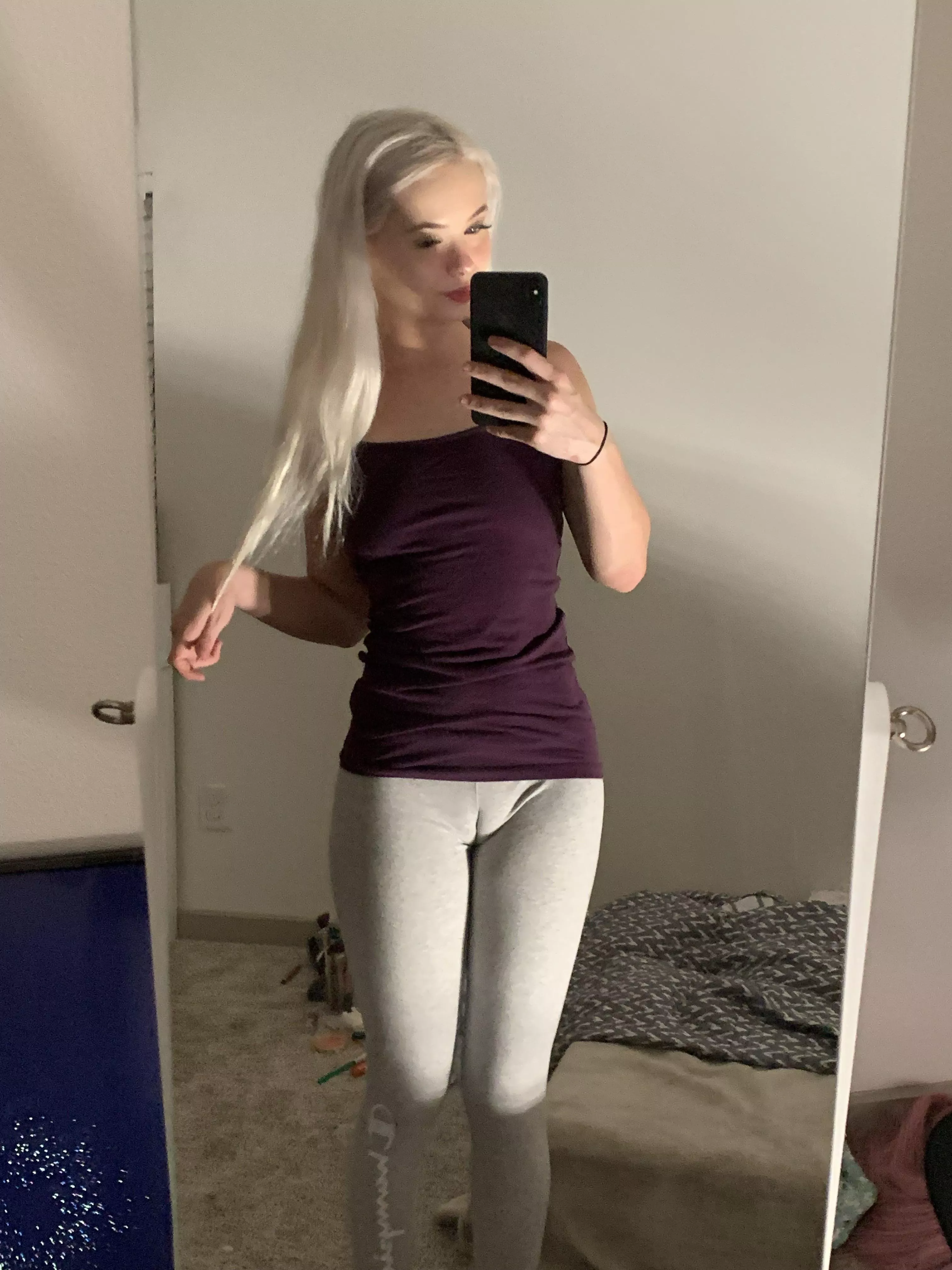 I love showing off my swollen lips