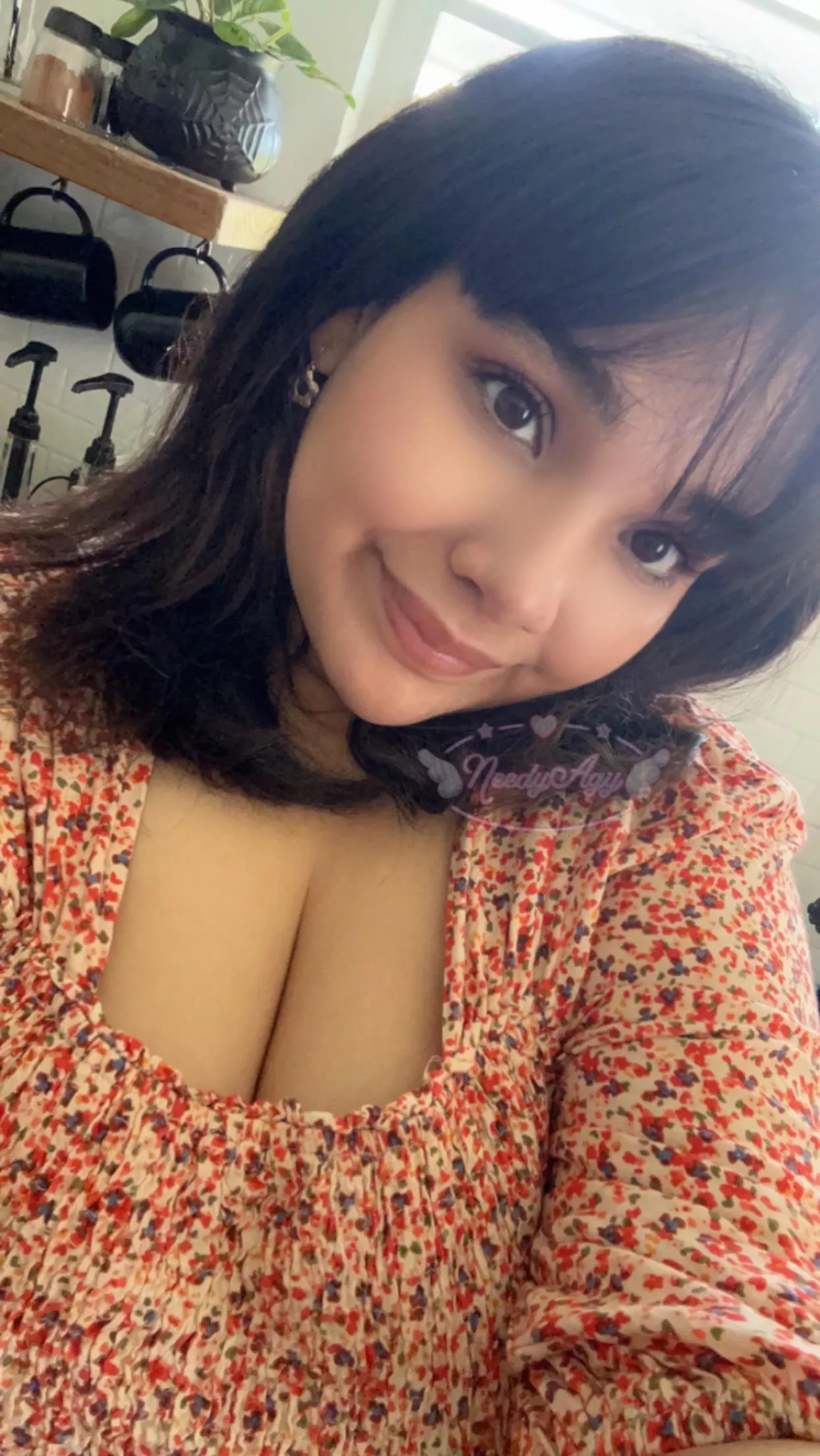 I wanna give wifey vibes tbh :3