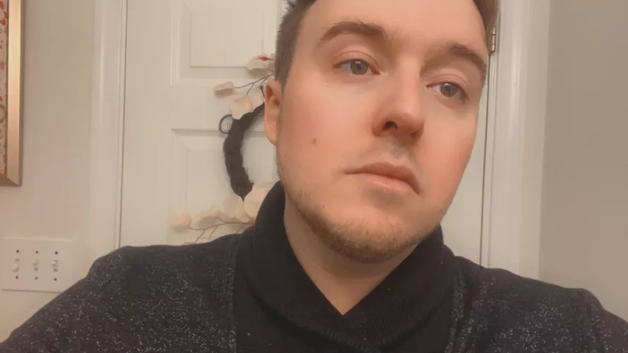 I wasn’t having the most riveting Thanksgiving 🤓😜🦃