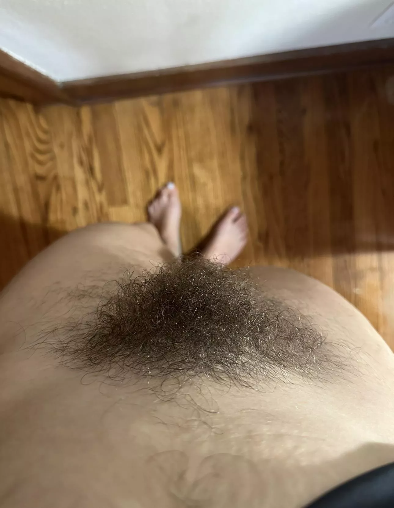 Is a little hair or a full bush your preference?