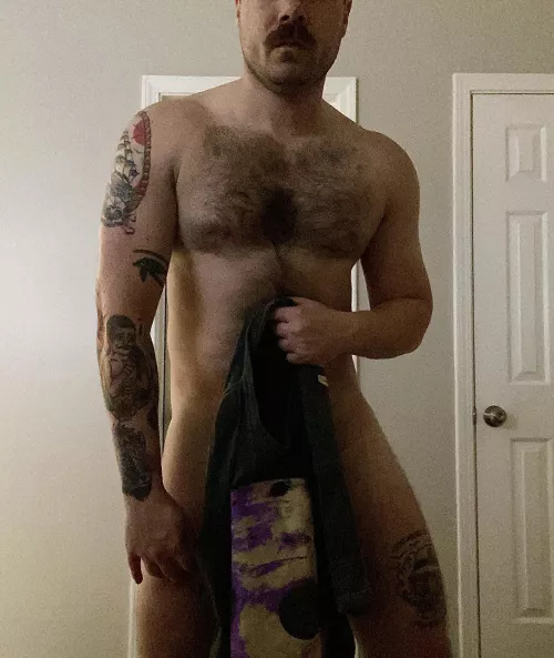 Is that a machete in my pocket or am I just happy to see you?