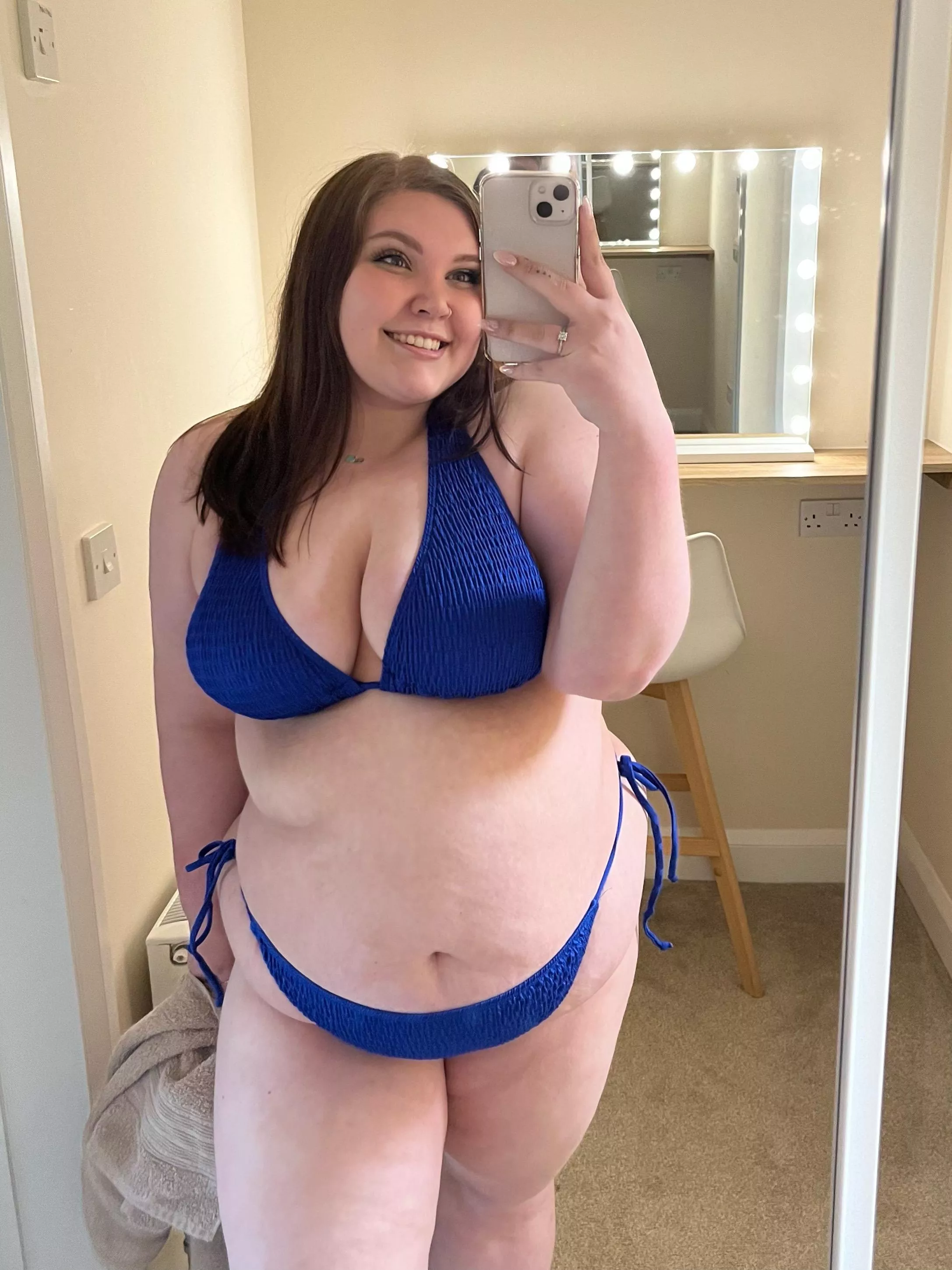 Join me in the hot tub?