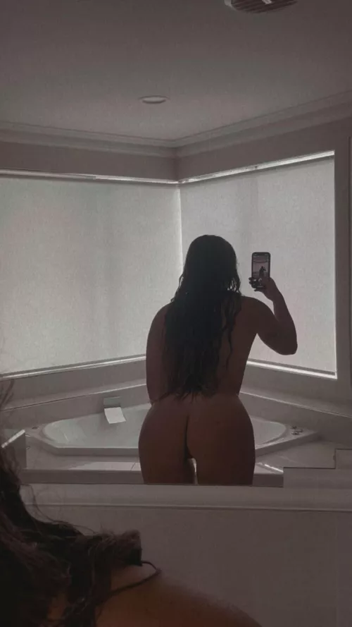 Mmmm think I might relax for abit