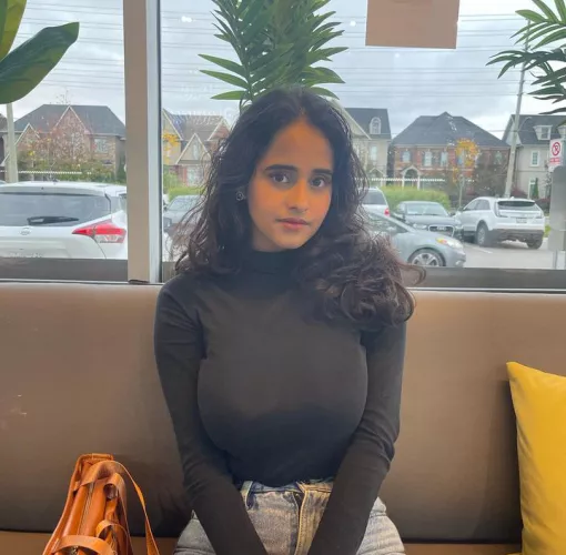 Tits on stick is back