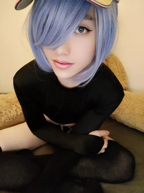 What do you think of black & blue? 💙🖤