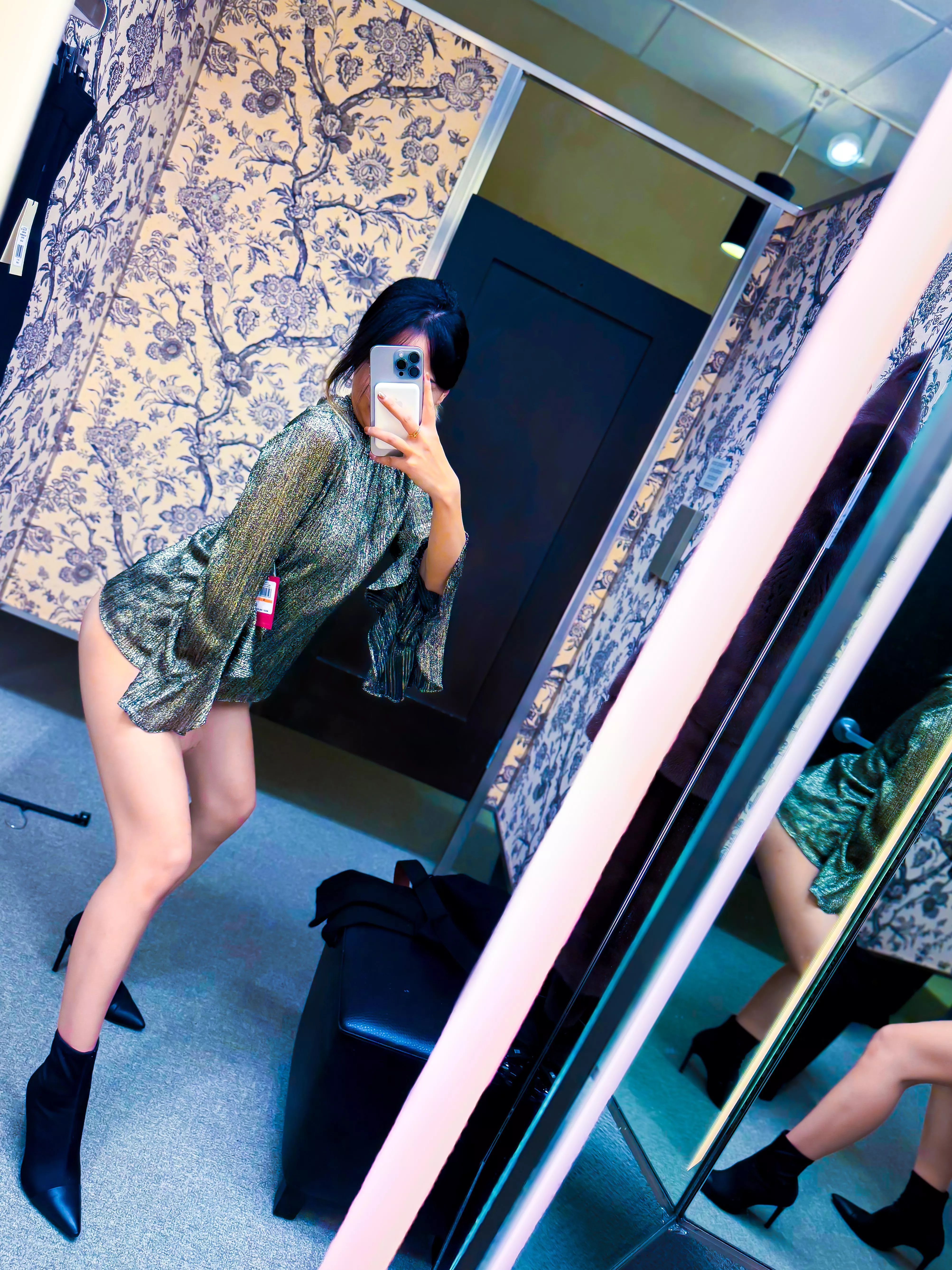 what do you think of this outfit? Can I sit on your lap?