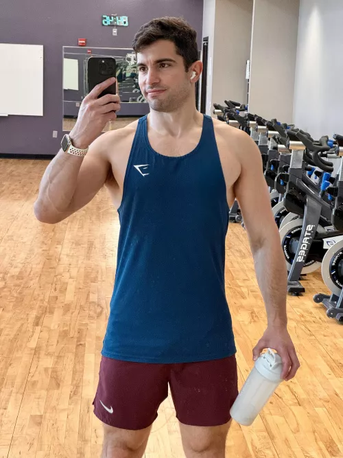 Working out to try to look like the boys on the internet