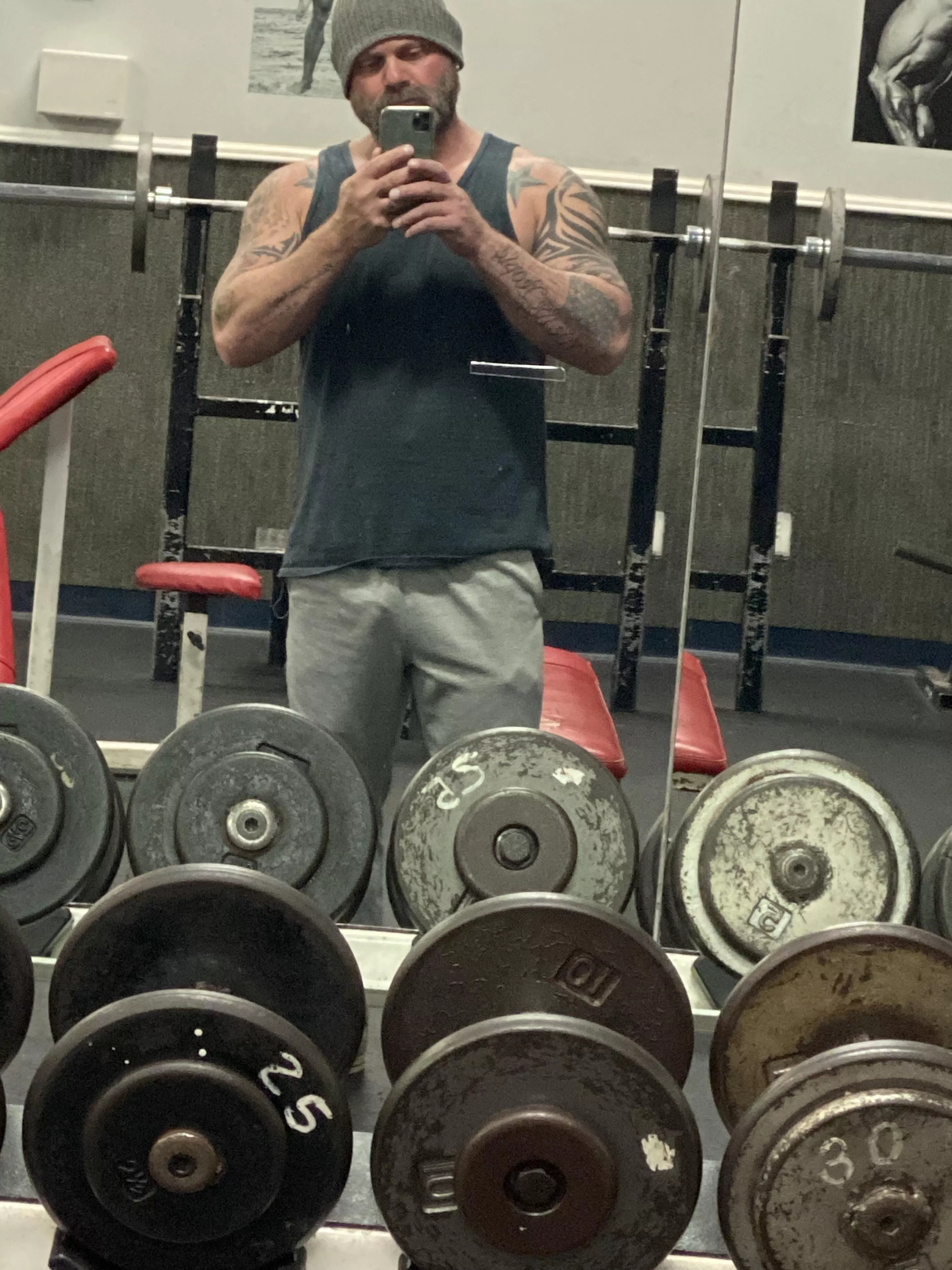 Yup you can see my dick