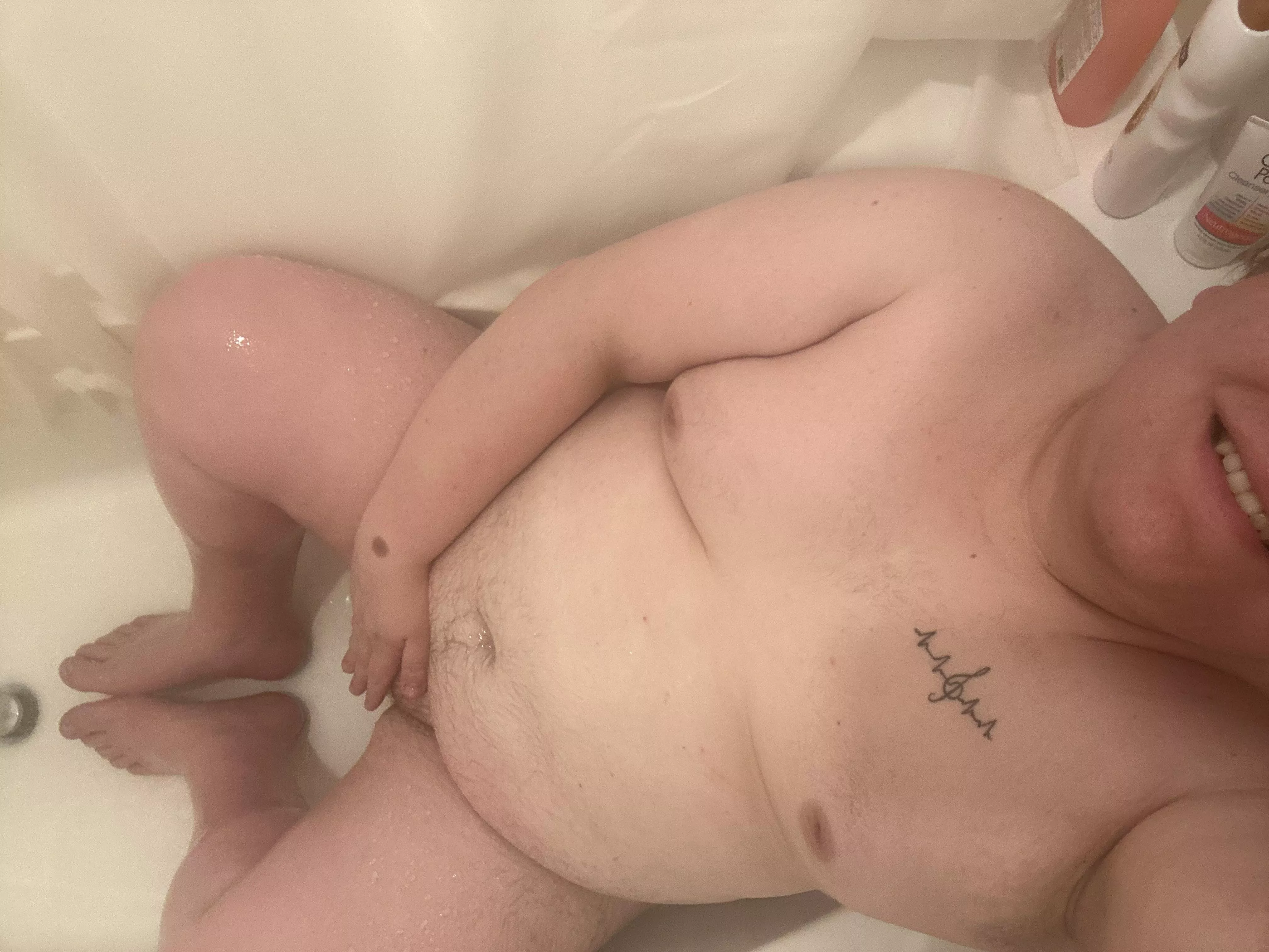 [23] might need some shower company 🤨