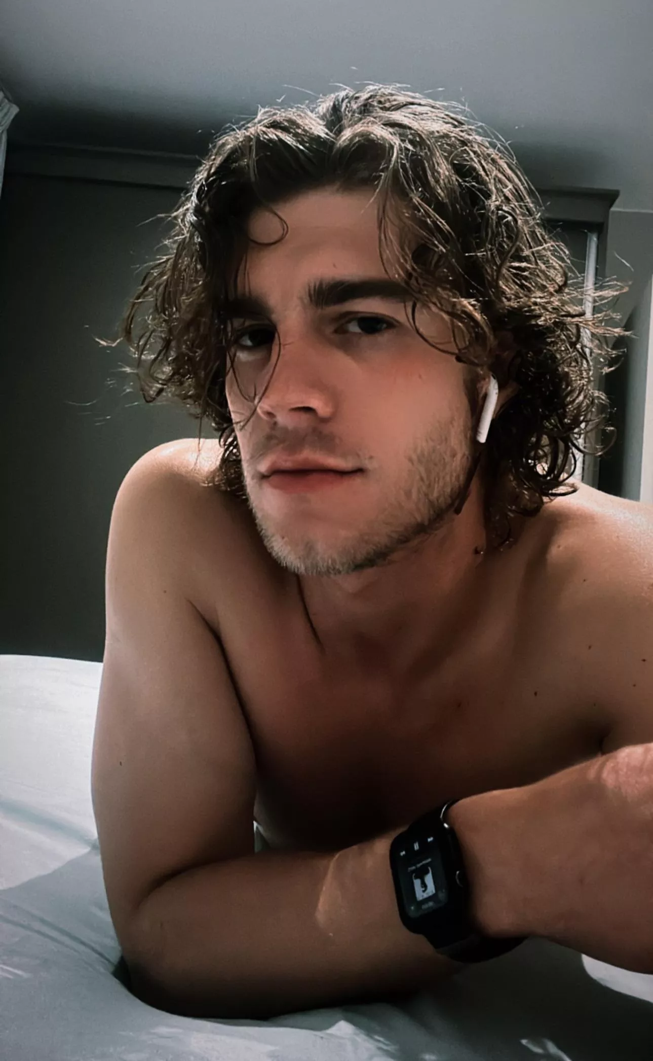 28 South-African nd bored…