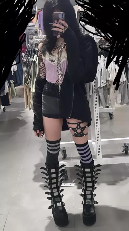 Another favorite outfit of mine :3