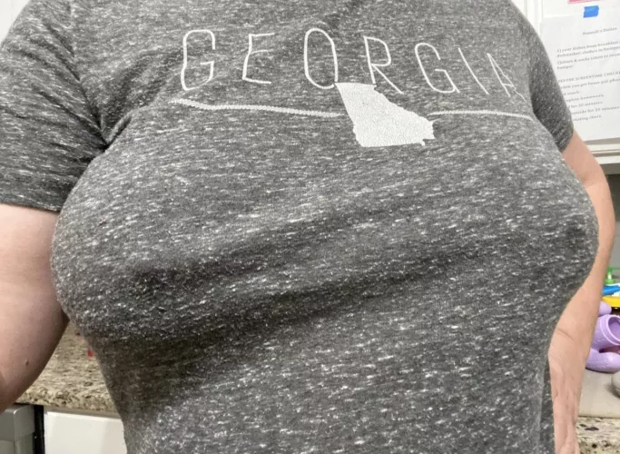 Are you a fan of big peaches?