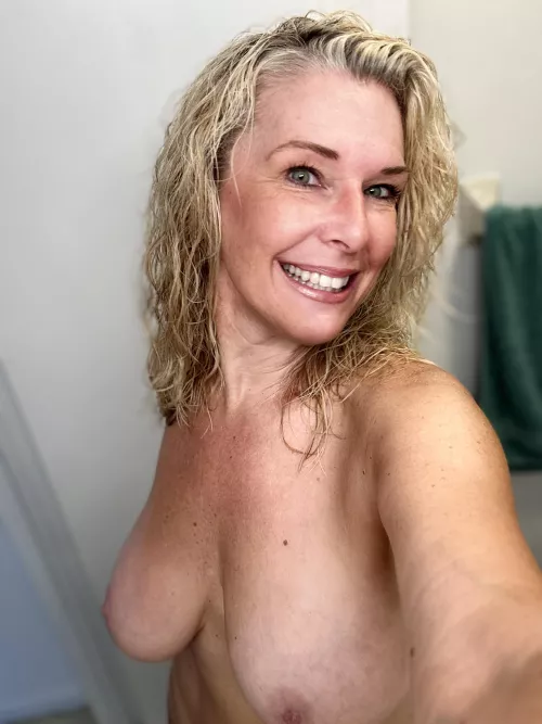Be honest, are you turned on by an old Mom like me?