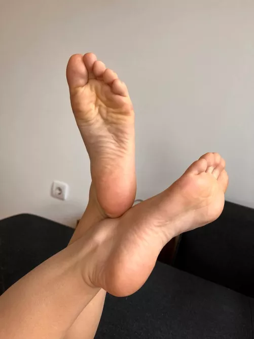 Do you like my wrinkled soles?