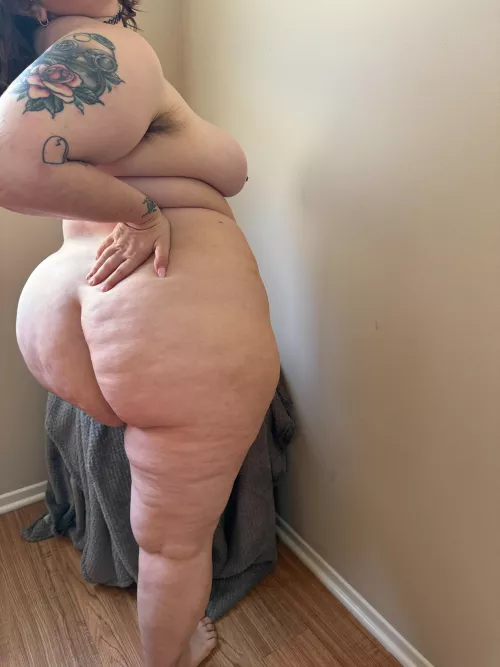 Don’t be afraid of thick hairy women