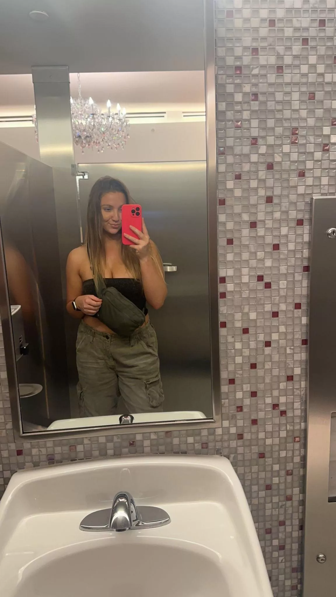 Felt cute might delete later idk🥰