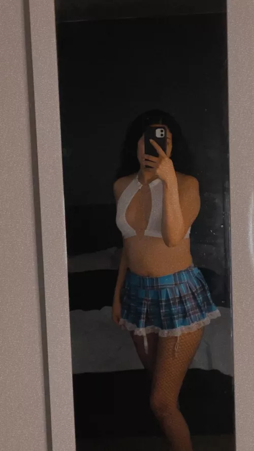 How do you like girls in plaid?