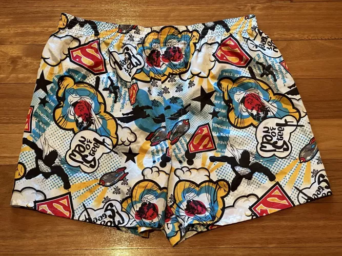 I am looking for these satin boxershorts size small/medium can anyone help?