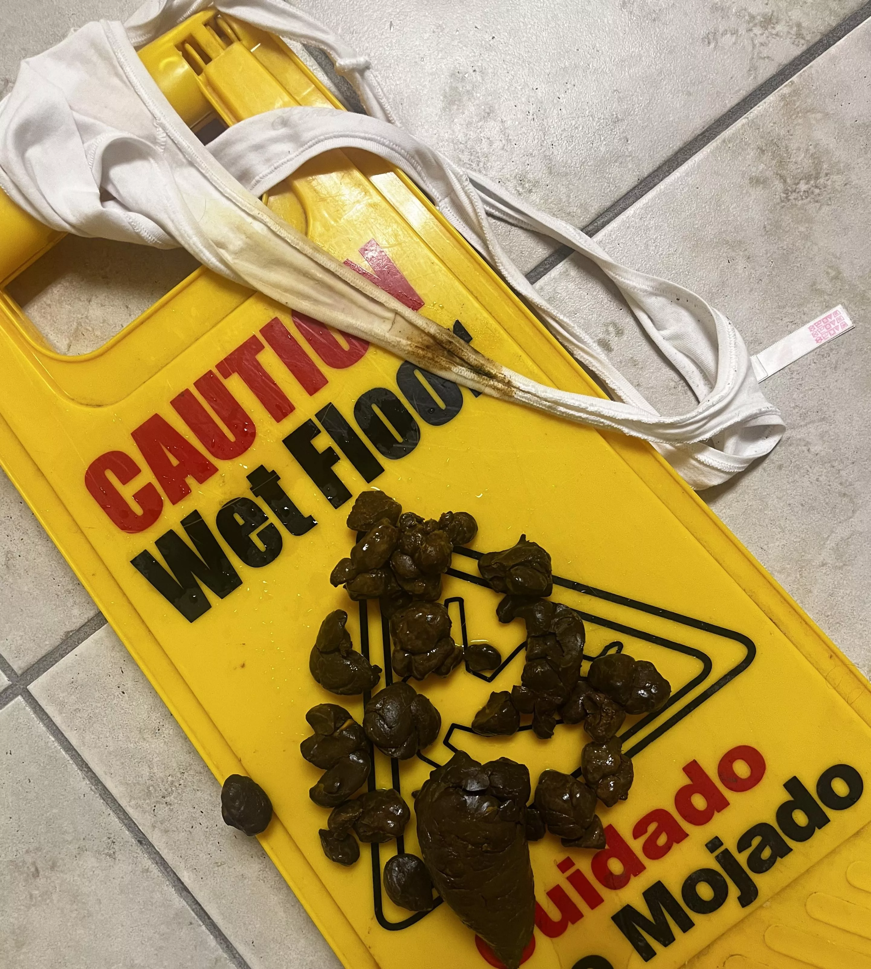 I can turn a pair of white, cotton panties BROWN in just 72 hours!! 😇🤎🤪