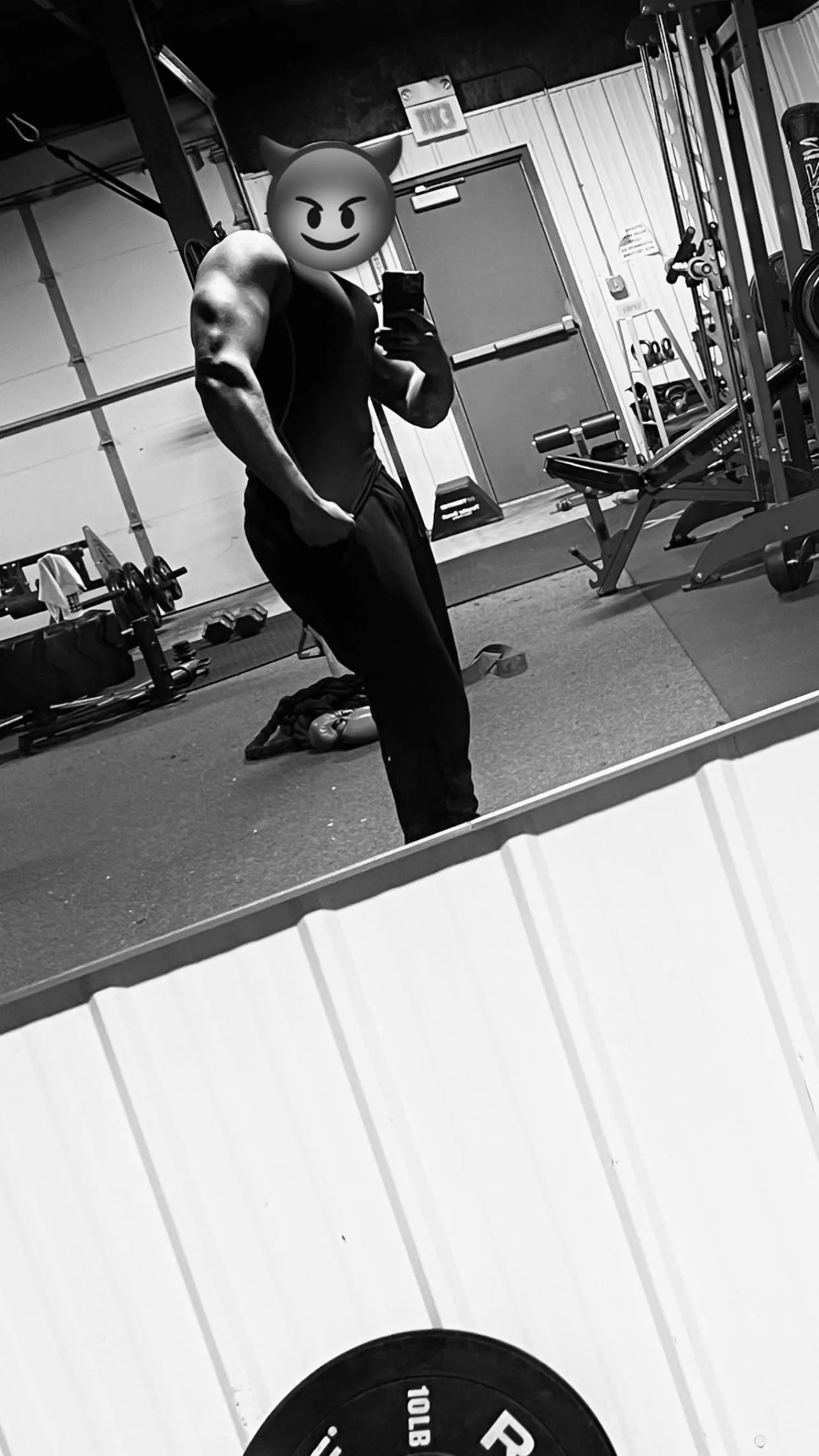 (M) great workout this morning! 😈