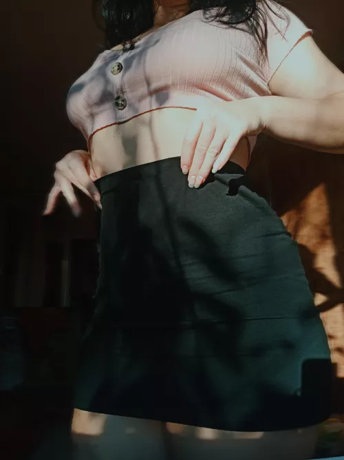 me shining bright, nipples standing straight 😏