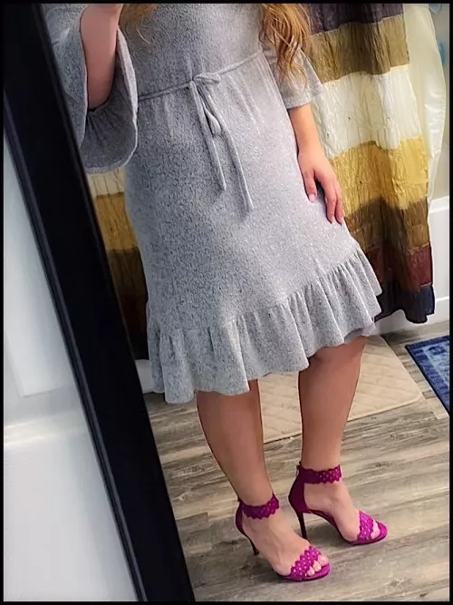 Pink lovelies 🩷 👠 (Jessica Simpson’s)