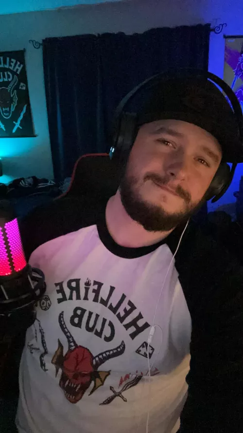 Post stream selfie as promised