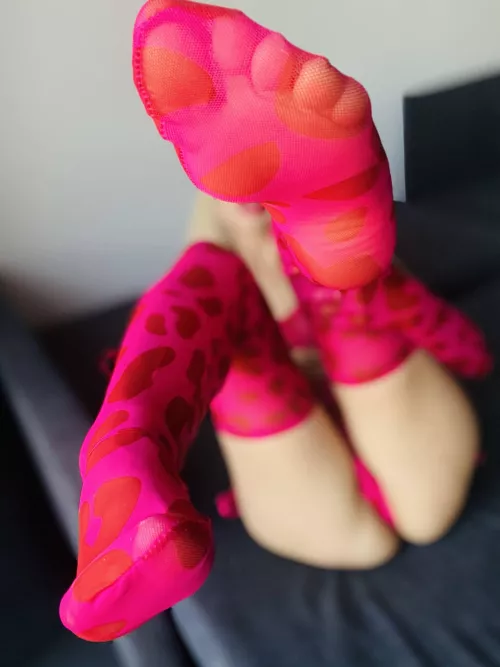 Seeking a partner in fiery adventures.