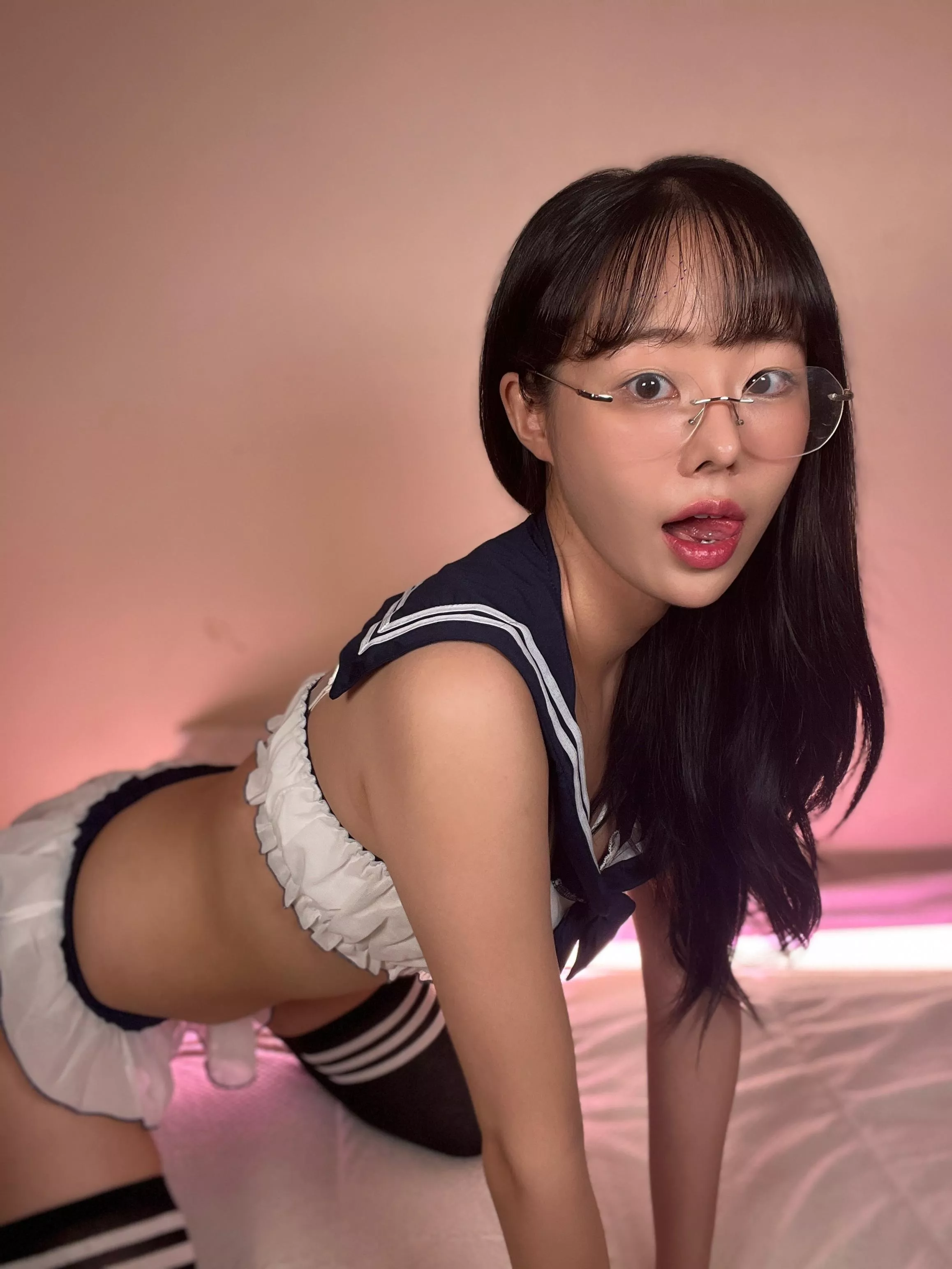 🖤👋🏼 Should I stick around?