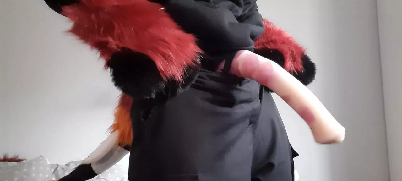 the struggle of pants not fitting :(