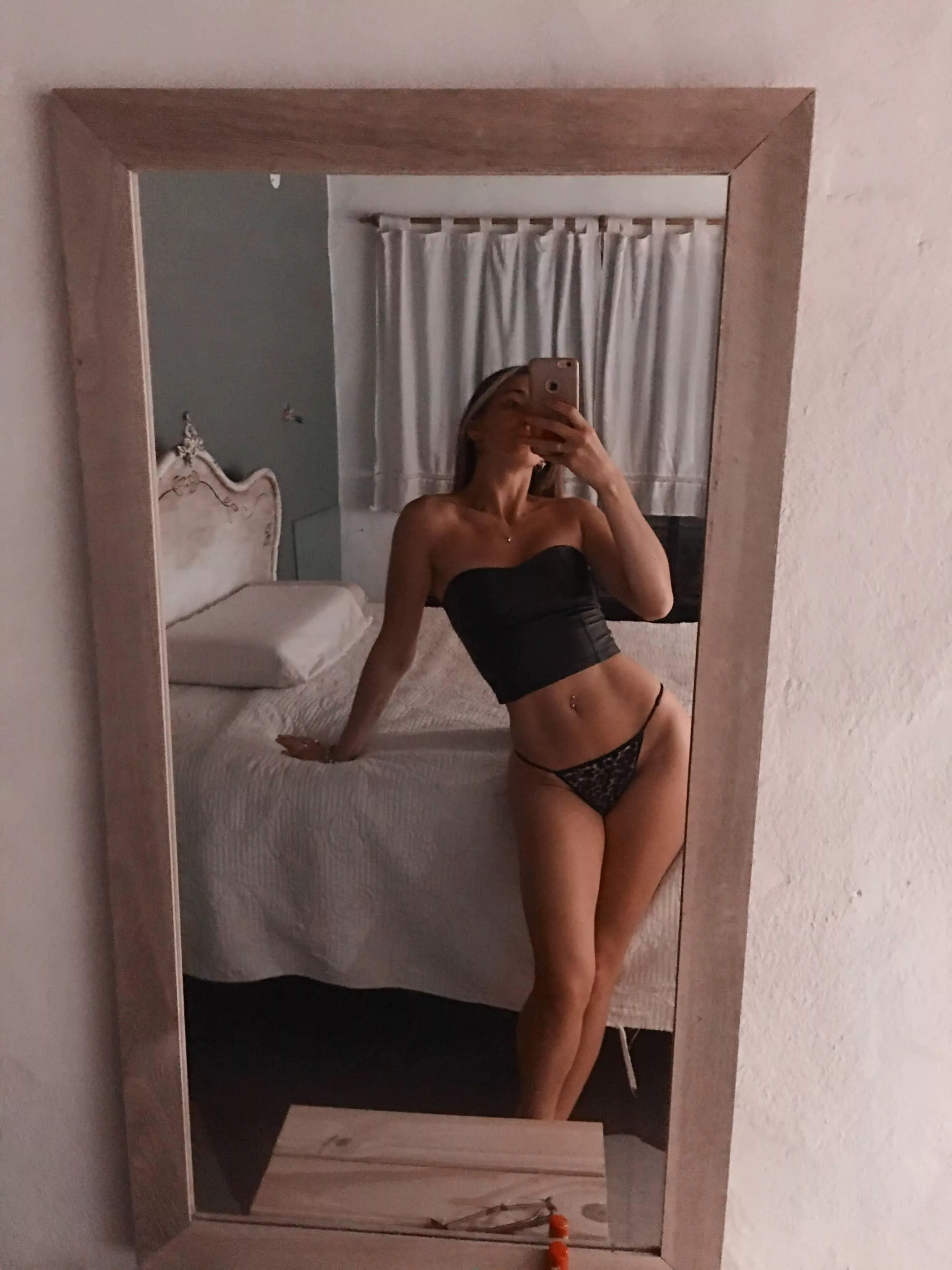 Who wants yo play with me ? 🔞🌡️🥵