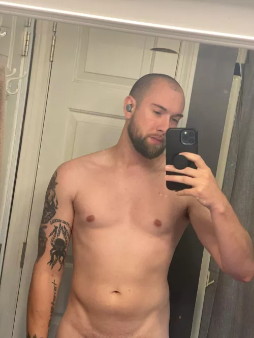 [31] Can’t sleep, who’s up?