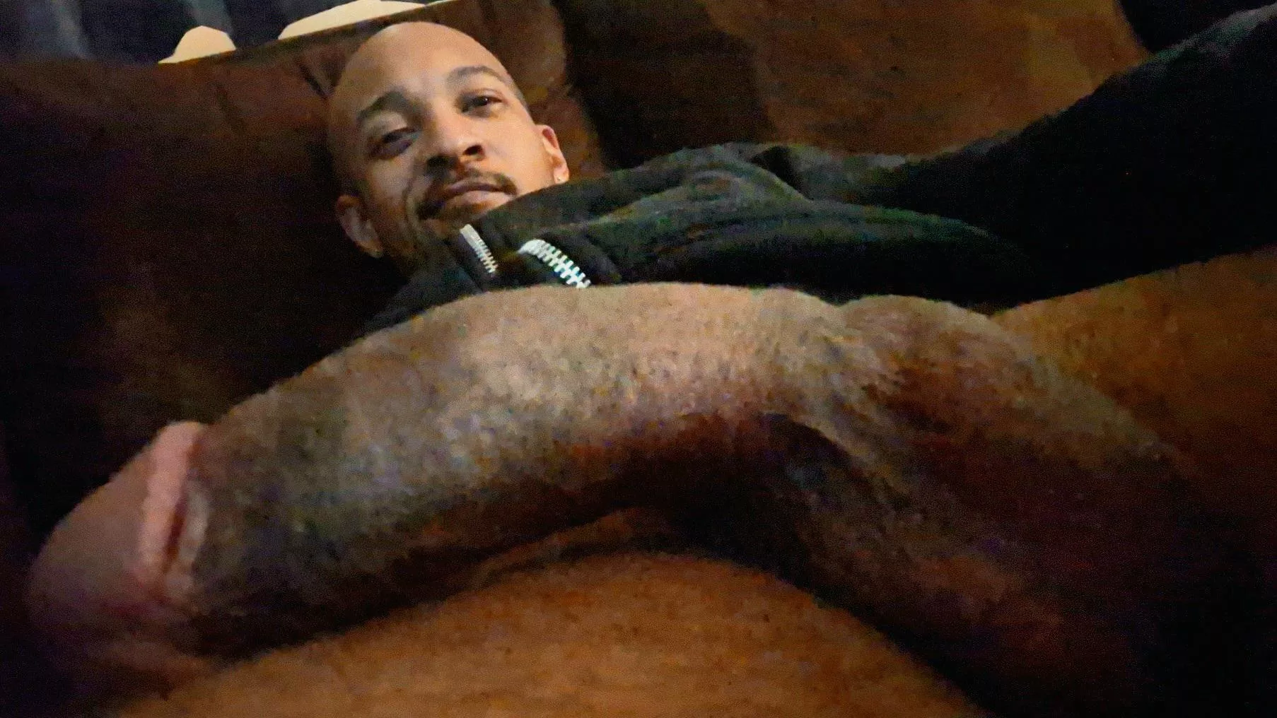 About to just start tellin ppl I'm straight. Since Ppl love fuckin liars anyway