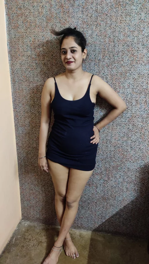 How is my dress for nightclub if I go alone for drink and dance. Pls comment and suggest. Waiting for the response guys pls keep me update. Love you all
