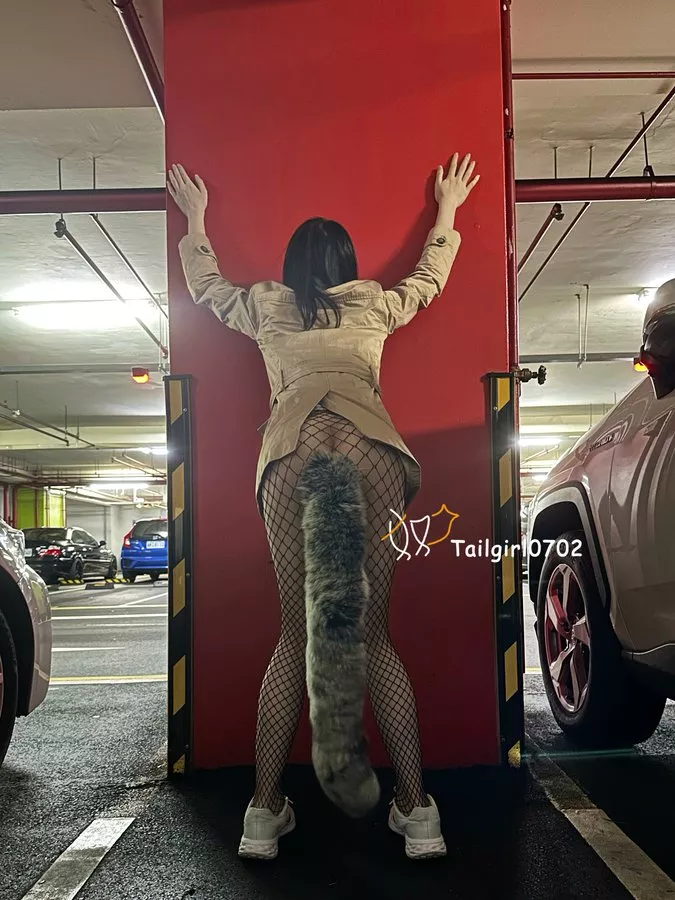 I can be your parking Tailgirl