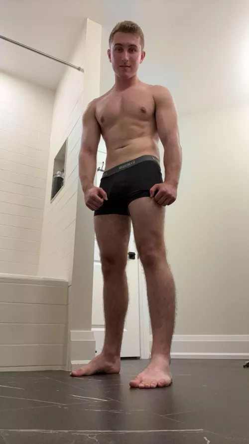 If I'm your trainer, I'm thinking about fucking you. 😁