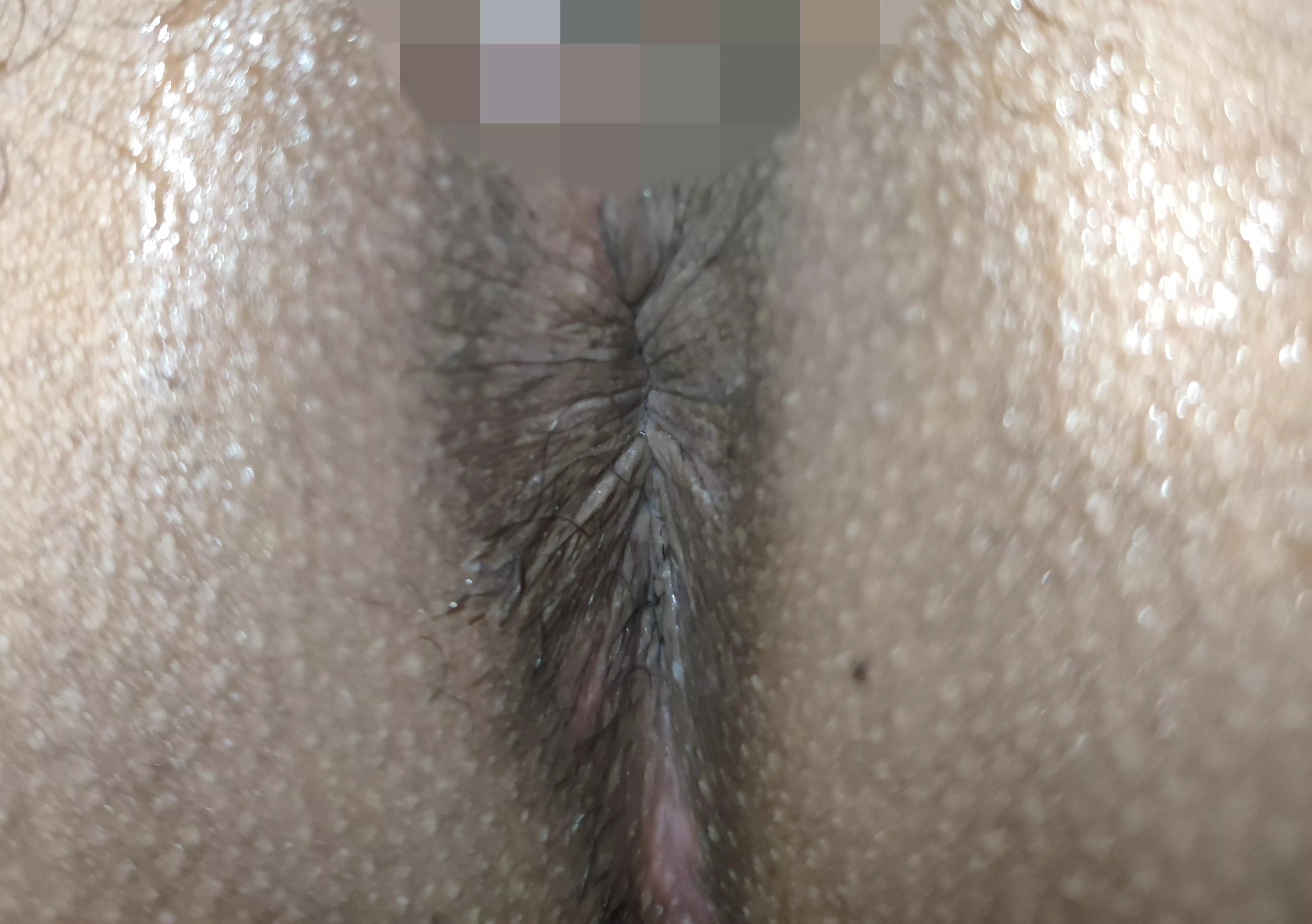 I'll be sending nudes to the first to rate my hole