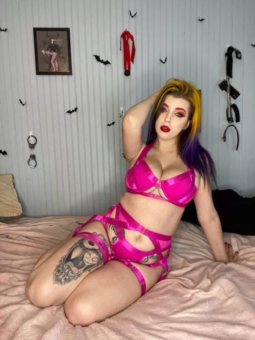 Just a horny milf from Newfoundland