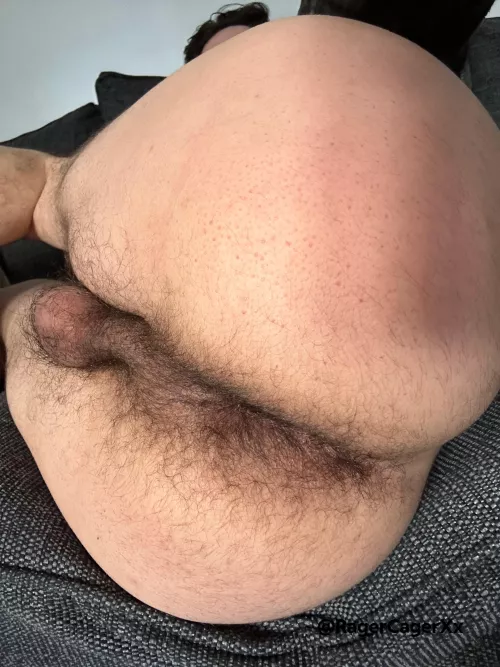 Natural. Hairy. Tasty.