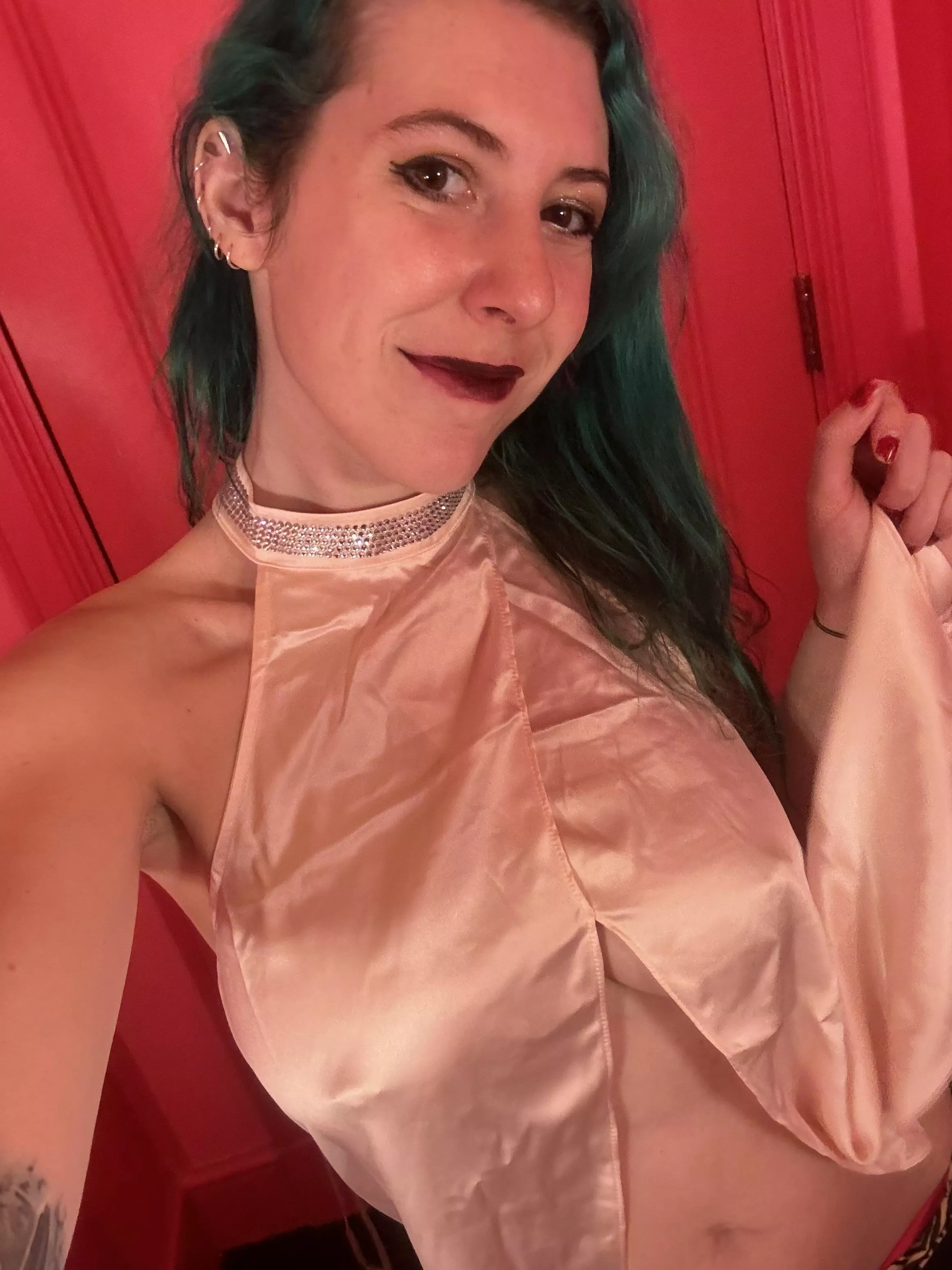 Satin smiles