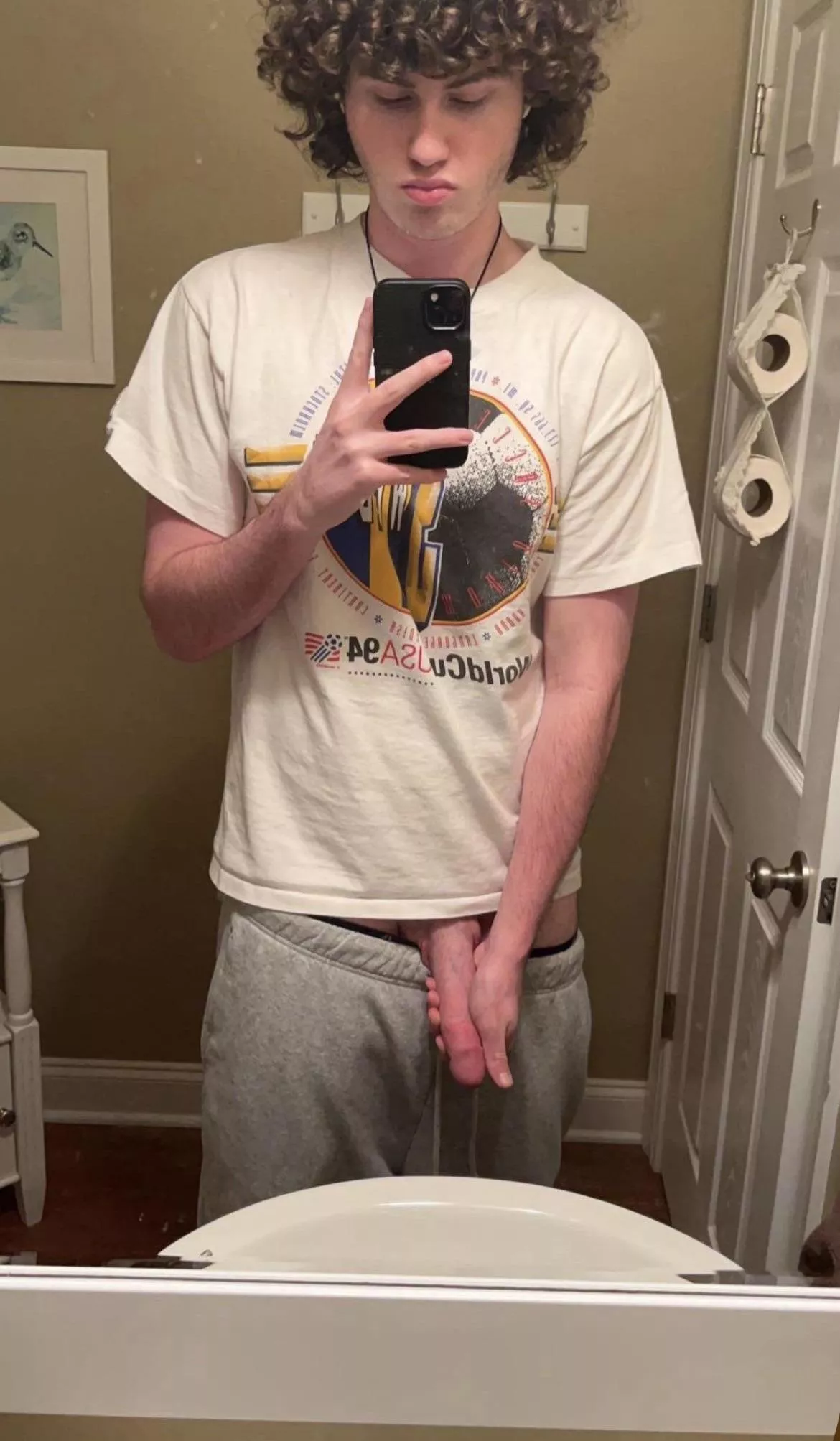 say yes if u want a nut video with sound 🥵