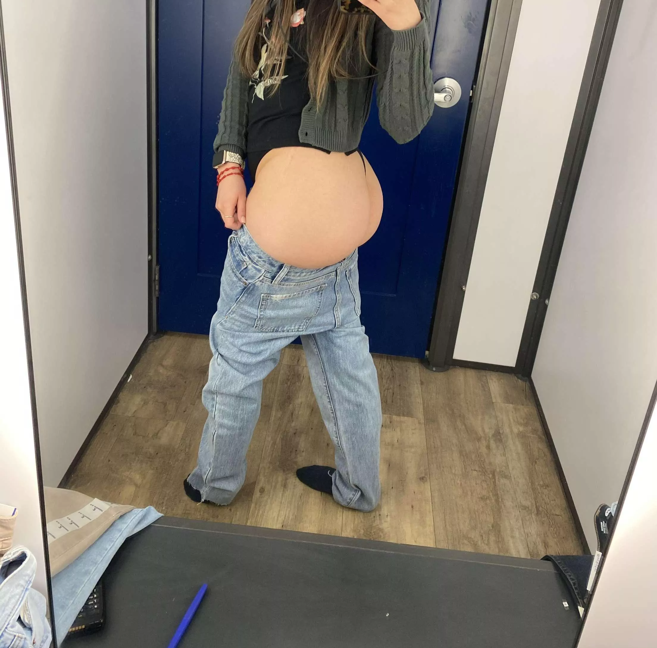 That’s a handful of married wife ass