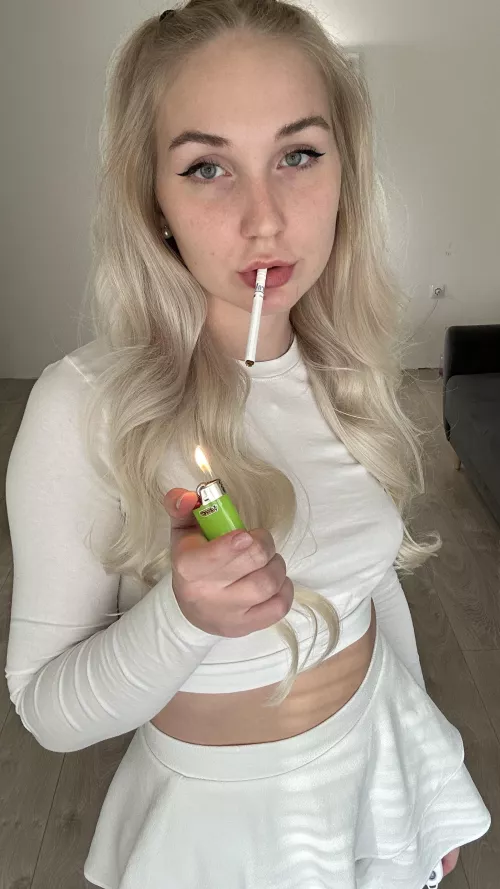 Time to smoke with me 🚬