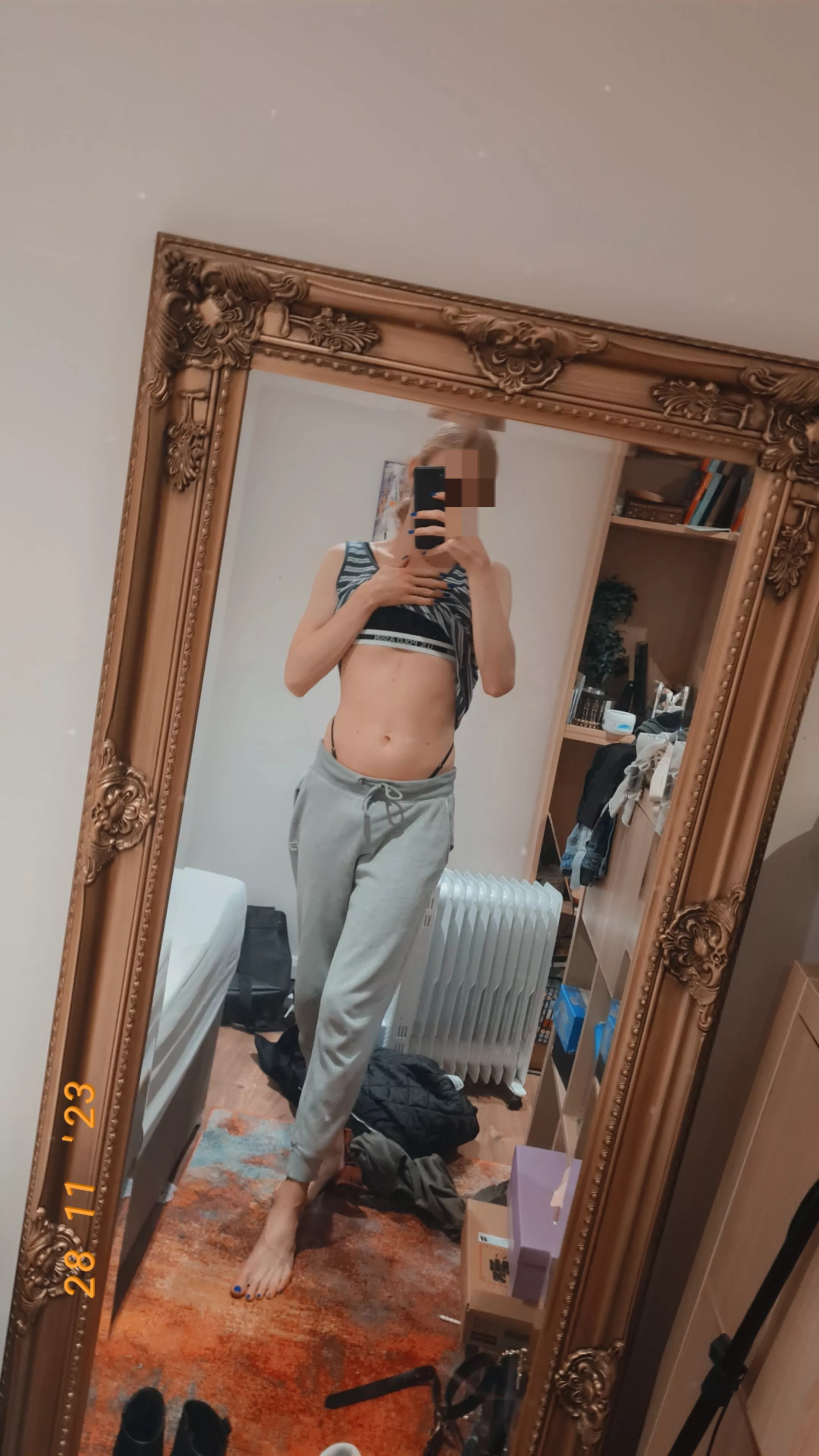 Tummy Tuesday 👀
