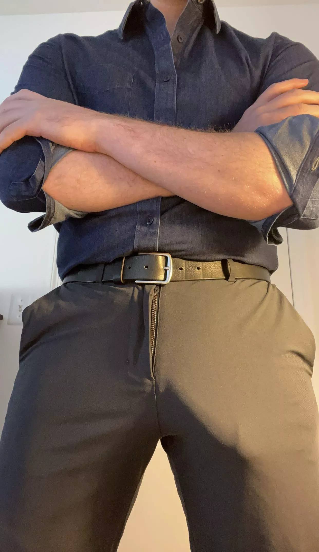 Would you be able to maintain eye contact? [30]