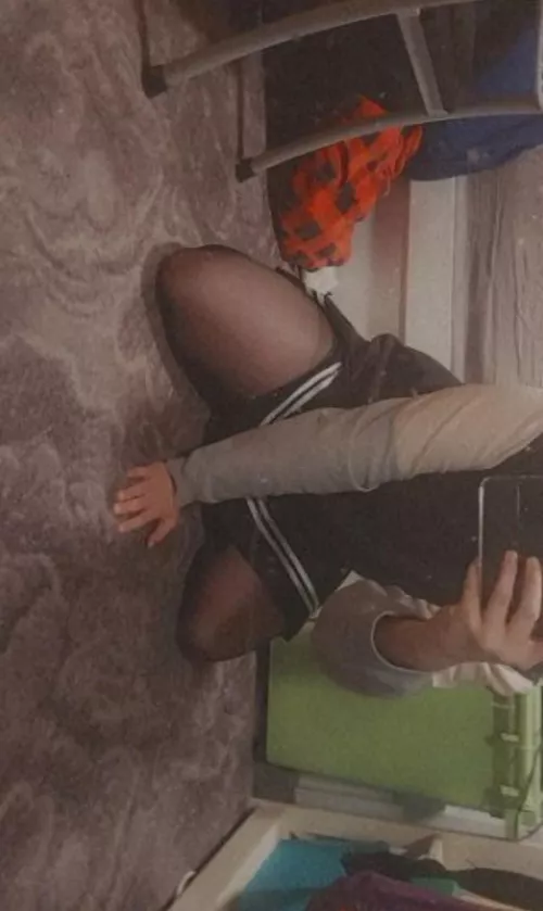 Yo, if this gets 10 likes ill do the jack-O pose