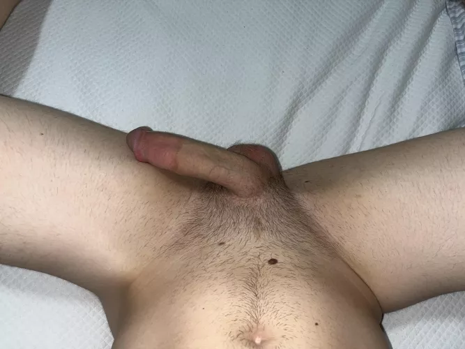 23 Get me fully hard bro👀🍆 dm me