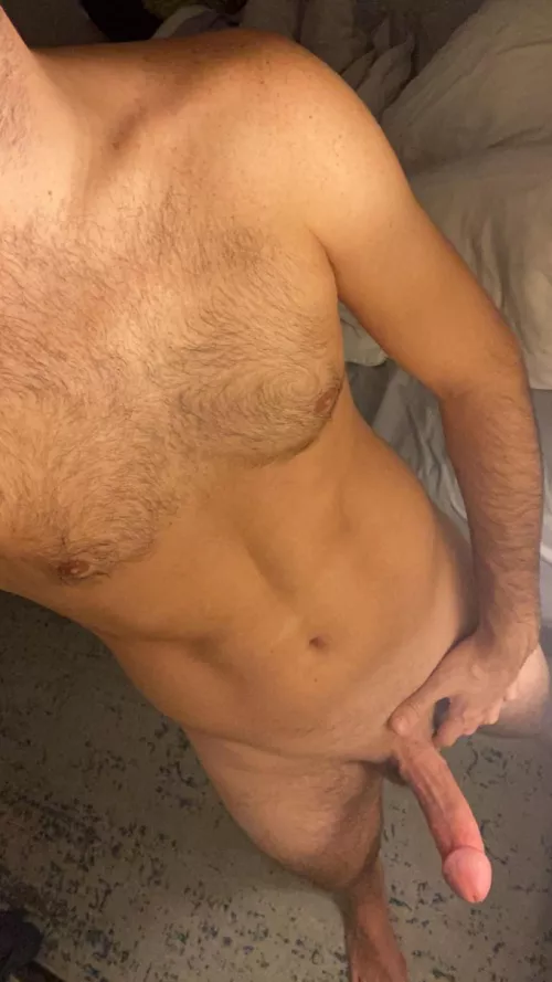 30 need a younger bro to live jerk with @anondude2021