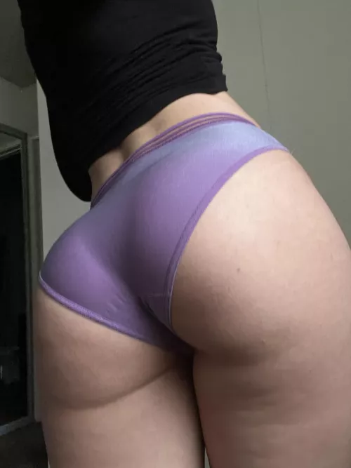A bit blurry but you can still see how great these fullbacks looked on me! [f]