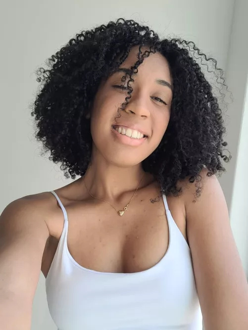 A shy Hello from Colombia